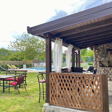 Silent Village Villa With Swimming Pool Mostar Extérieur photo