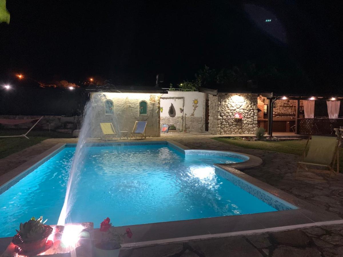Silent Village Villa With Swimming Pool Mostar Extérieur photo