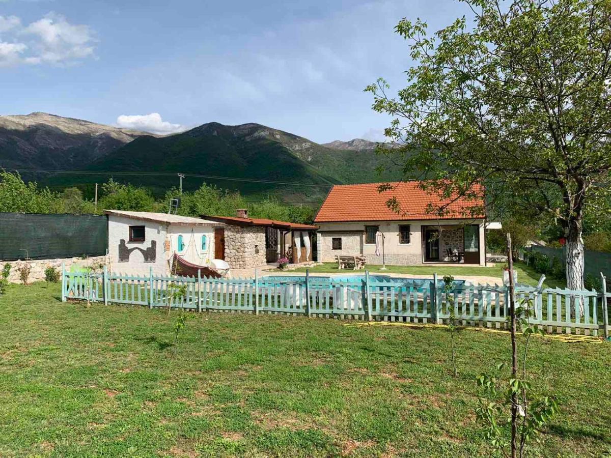 Silent Village Villa With Swimming Pool Mostar Extérieur photo