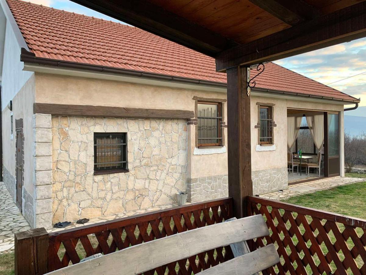 Silent Village Villa With Swimming Pool Mostar Extérieur photo