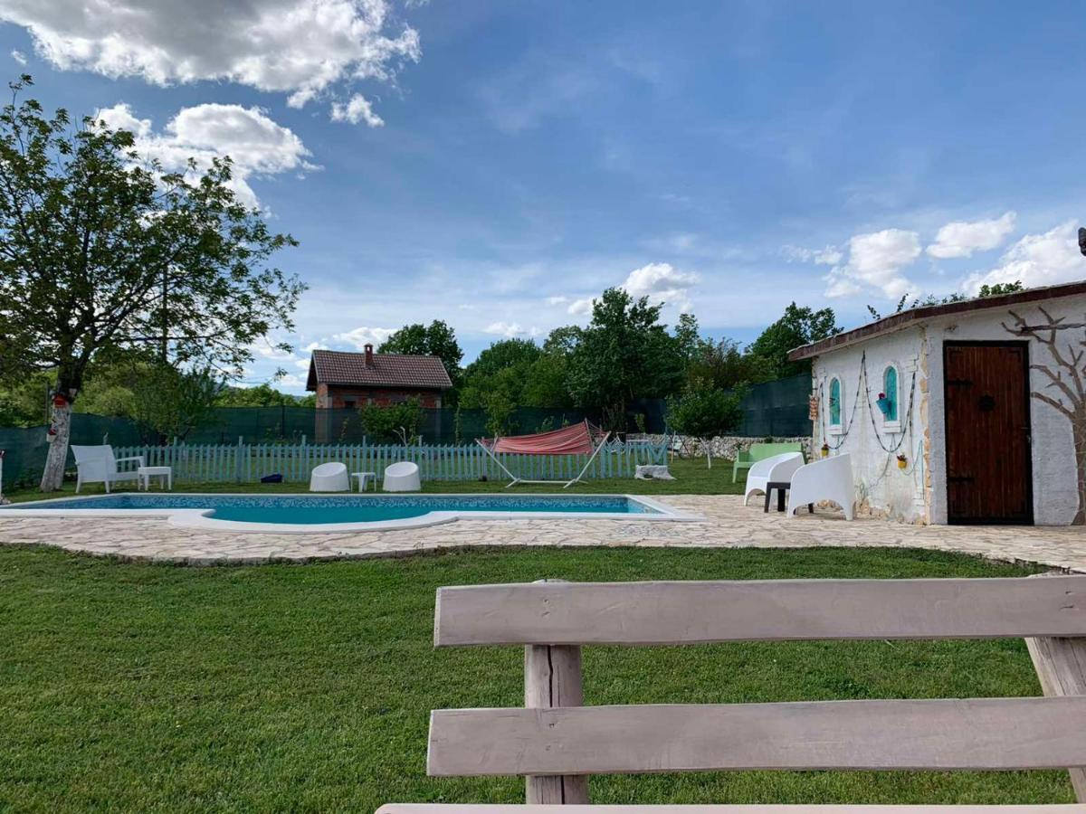 Silent Village Villa With Swimming Pool Mostar Extérieur photo